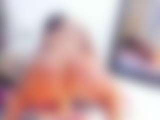 Laura Saenz's Live Sex Cam Show