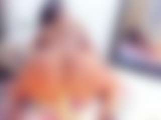 Laura Saenz's Live Sex Cam Show