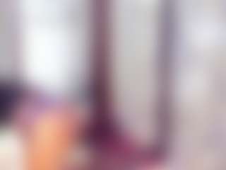 Laura Saenz's Live Sex Cam Show