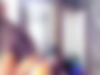 Laura Saenz's Live Sex Cam Show