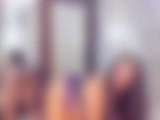 Laura Saenz's Live Sex Cam Show
