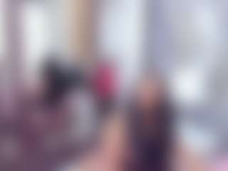 Laura Saenz's Live Sex Cam Show