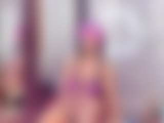 Laura Saenz's Live Sex Cam Show
