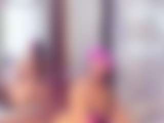 Laura Saenz's Live Sex Cam Show