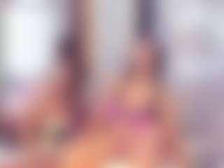 Laura Saenz's Live Sex Cam Show