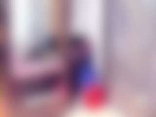 Laura Saenz's Live Sex Cam Show