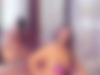 Laura Saenz's Live Sex Cam Show