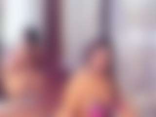 Laura Saenz's Live Sex Cam Show
