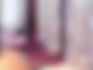 Laura Saenz's Live Sex Cam Show