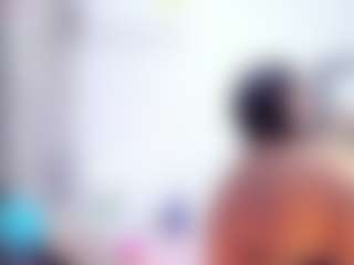 Laura Saenz's Live Sex Cam Show