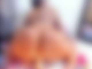 Laura Saenz's Live Sex Cam Show