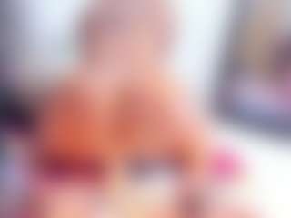 Laura Saenz's Live Sex Cam Show