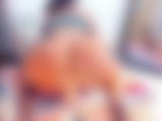 Laura Saenz's Live Sex Cam Show