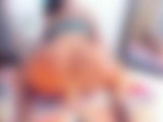 Laura Saenz's Live Sex Cam Show