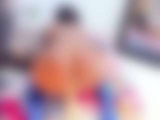 Laura Saenz's Live Sex Cam Show
