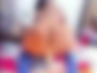 Laura Saenz's Live Sex Cam Show