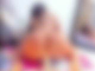 Laura Saenz's Live Sex Cam Show