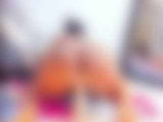 Laura Saenz's Live Sex Cam Show