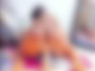 Laura Saenz's Live Sex Cam Show