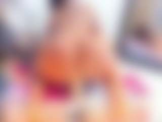 Laura Saenz's Live Sex Cam Show
