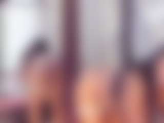Live cam show with Laura Saenz - Black BBW on Hubzter Live