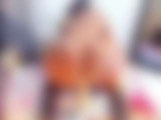 Laura Saenz's Live Sex Cam Show