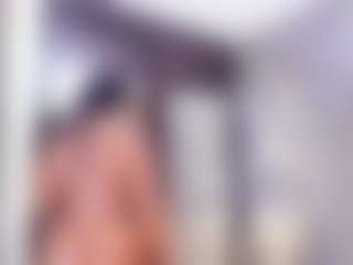 Laura Saenz's Live Sex Cam Show