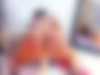 Laura Saenz's Live Sex Cam Show