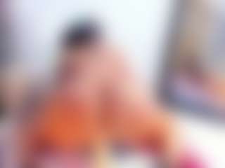 Laura Saenz's Live Sex Cam Show