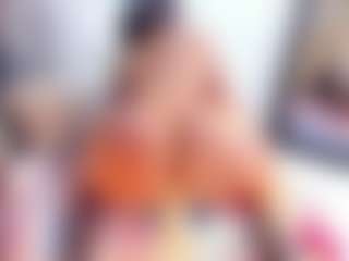 Laura Saenz's Live Sex Cam Show