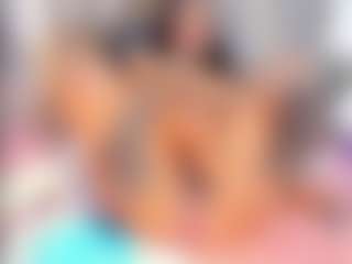 Live cam show with Laura Saenz - Fingering Ebony on CSO-WL