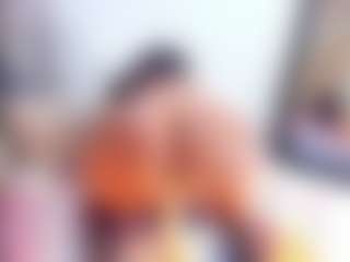 Laura Saenz's Live Sex Cam Show
