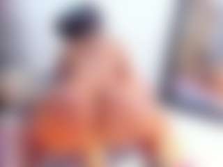 Laura Saenz's Live Sex Cam Show