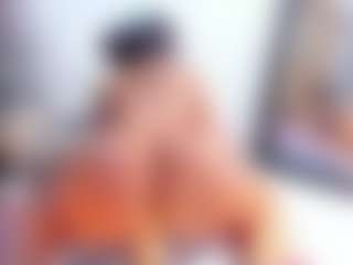 Laura Saenz's Live Sex Cam Show
