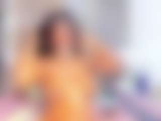 Laura Saenz's Live Sex Cam Show