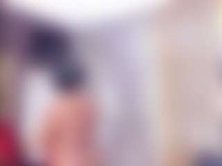 Laura Saenz's Live Sex Cam Show