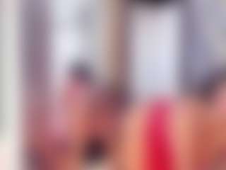 Laura Saenz's Live Sex Cam Show