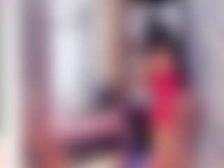 Laura Saenz's Live Sex Cam Show