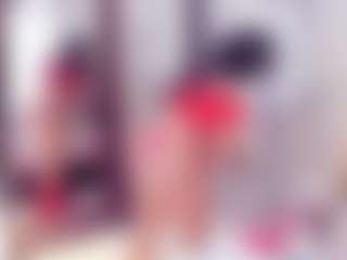 Laura Saenz's Live Sex Cam Show