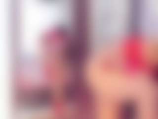 Laura Saenz's Live Sex Cam Show