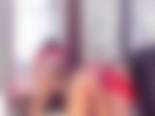 Laura Saenz's Live Sex Cam Show