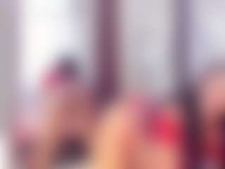 Laura Saenz's Live Sex Cam Show