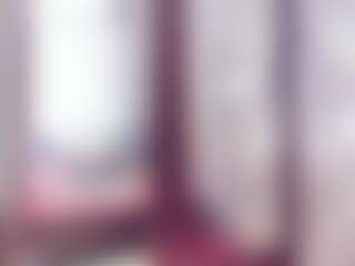 Laura Saenz's Live Sex Cam Show