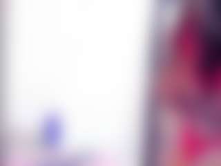 Laura Saenz's Live Sex Cam Show