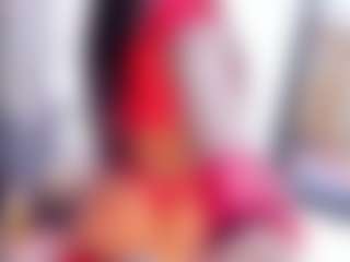 Laura Saenz's Live Sex Cam Show