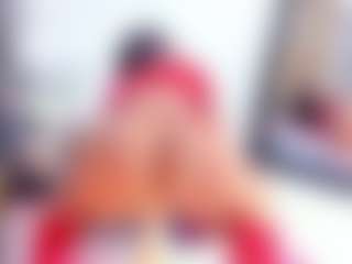 Laura Saenz's Live Sex Cam Show