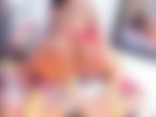 Laura Saenz's Live Sex Cam Show