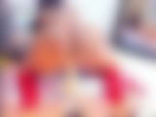 Laura Saenz's Live Sex Cam Show