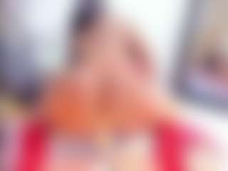 Laura Saenz's Live Sex Cam Show