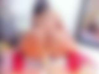 Laura Saenz's Live Sex Cam Show